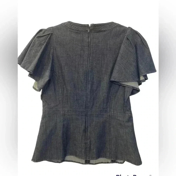 BANANA Republic Denim Dress Shirt- 98% cotton - Picture 3 of 4